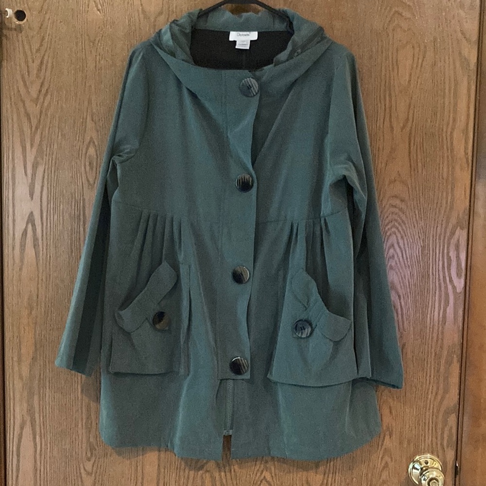 Cutest (rain) Jacket with hidden hood